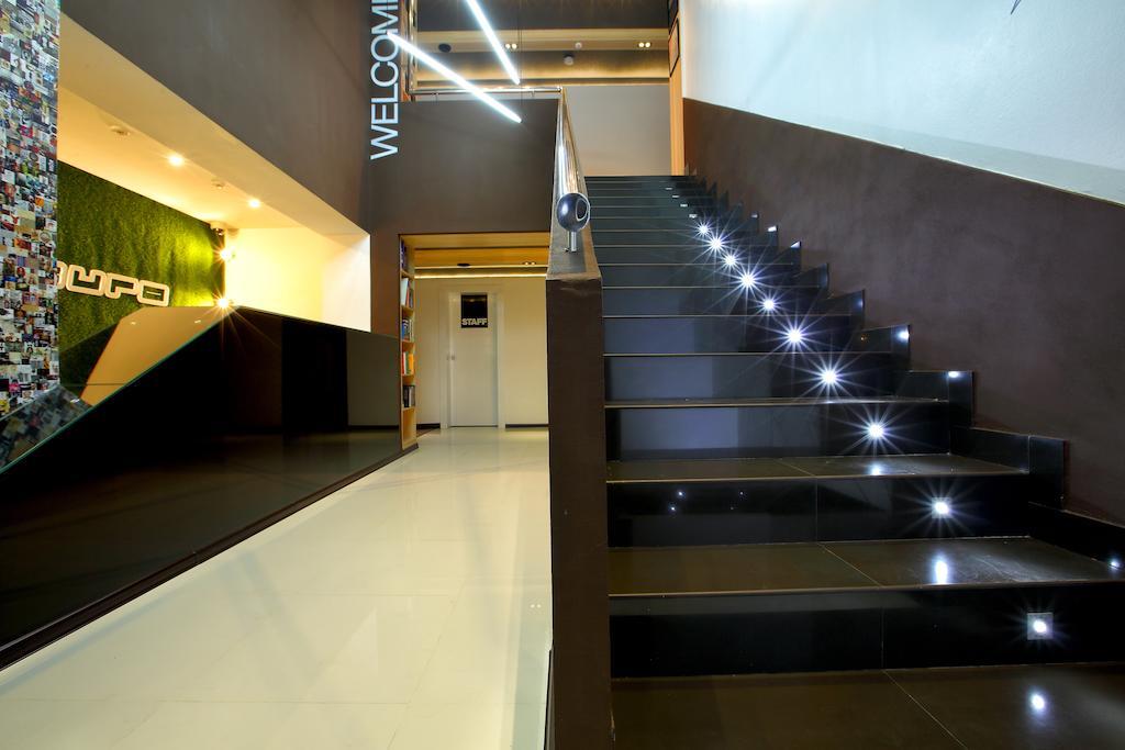 Futuro Hotel Bichkek Extérieur photo